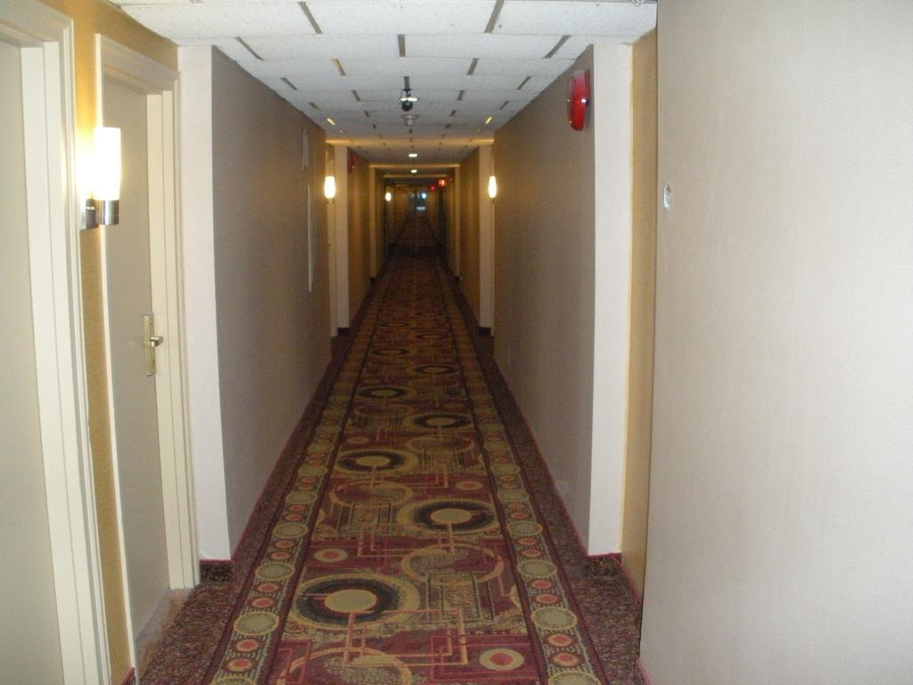 Comfort Inn East Scarborough Toronto Buitenkant foto