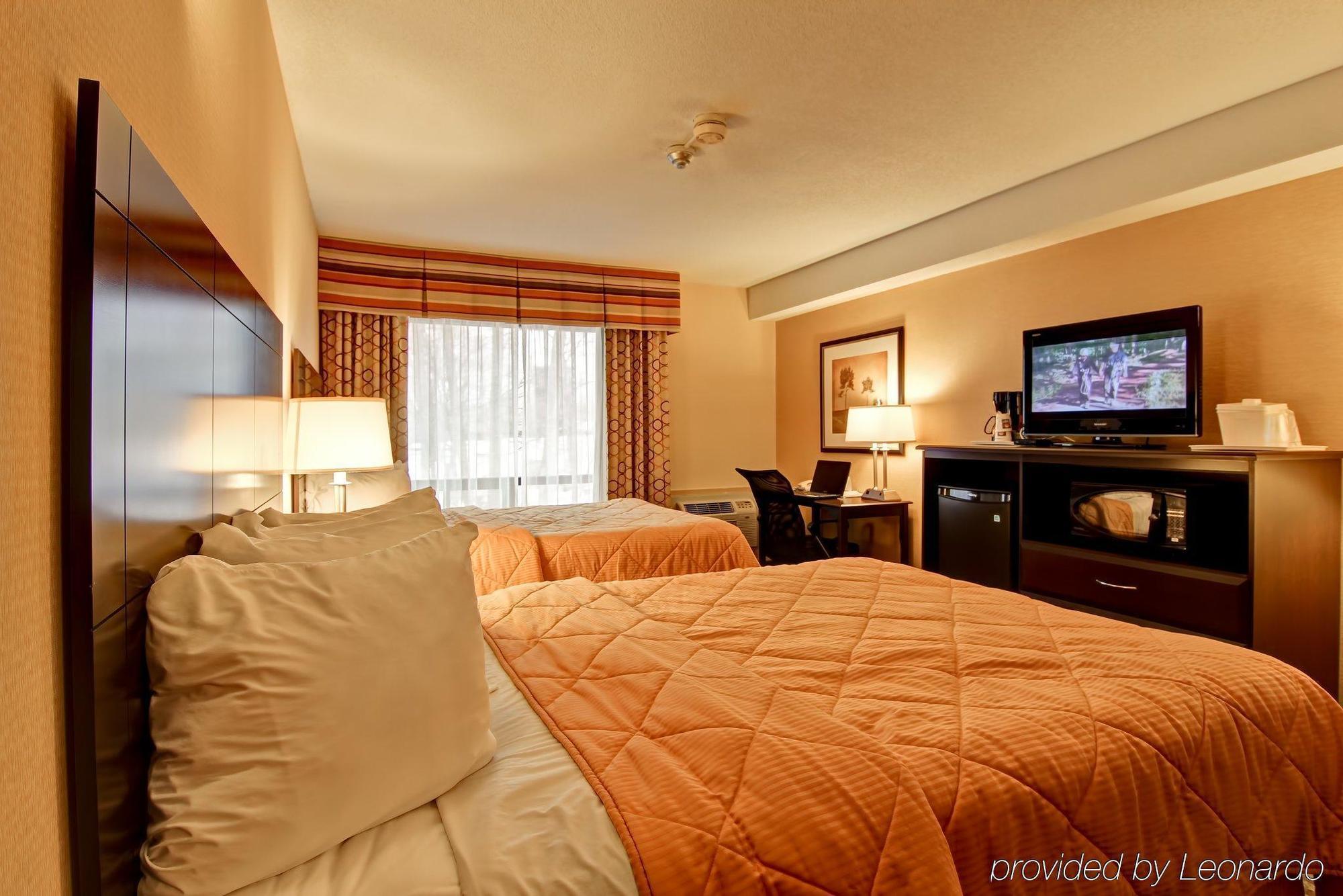Comfort Inn East Scarborough Toronto Buitenkant foto