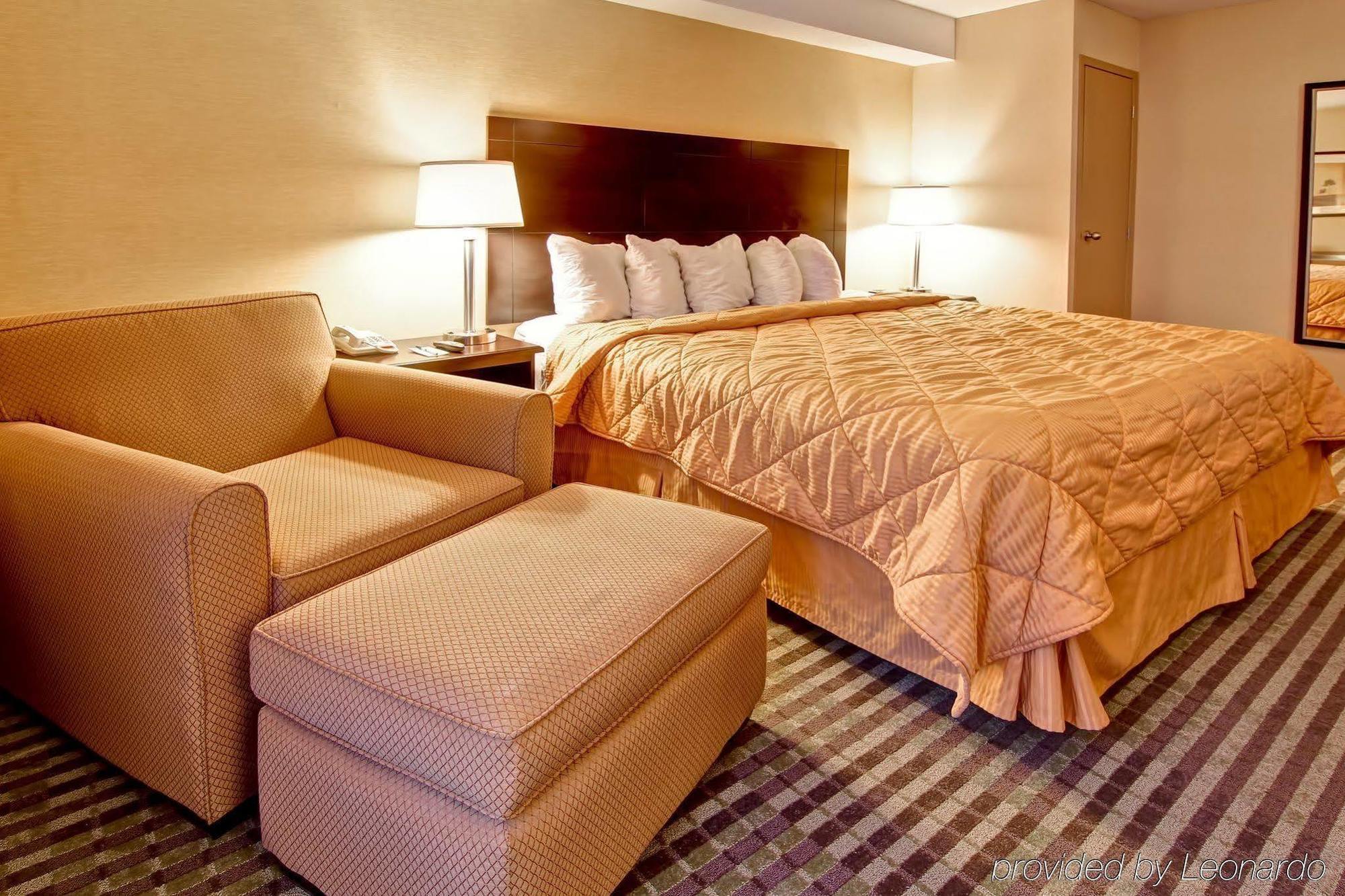 Comfort Inn East Scarborough Toronto Buitenkant foto
