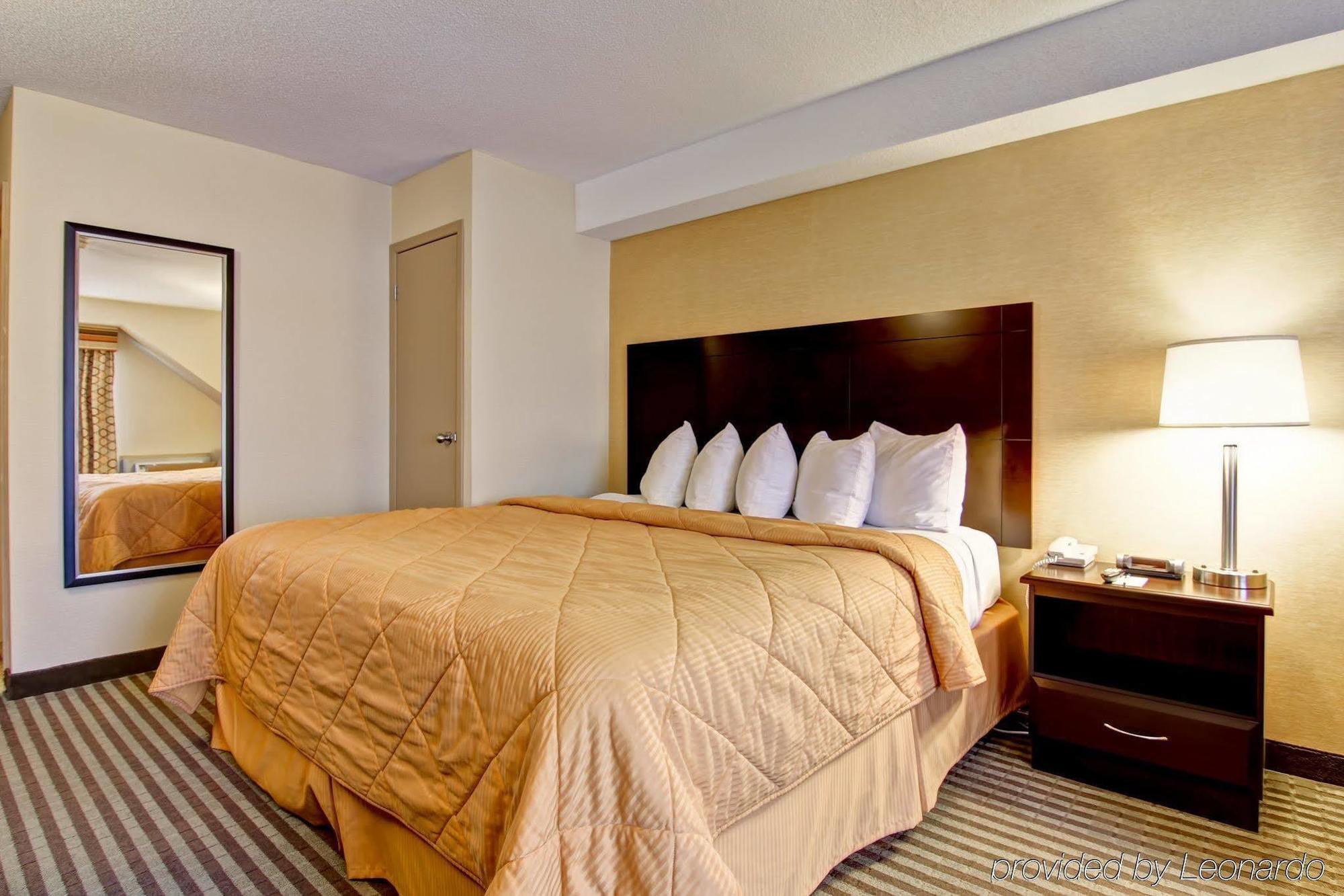 Comfort Inn East Scarborough Toronto Buitenkant foto